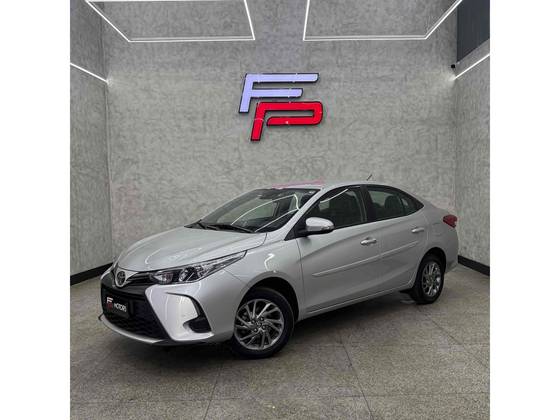 TOYOTA YARIS 1.5 16V FLEX SEDAN XS CONNECT MULTIDRIVE